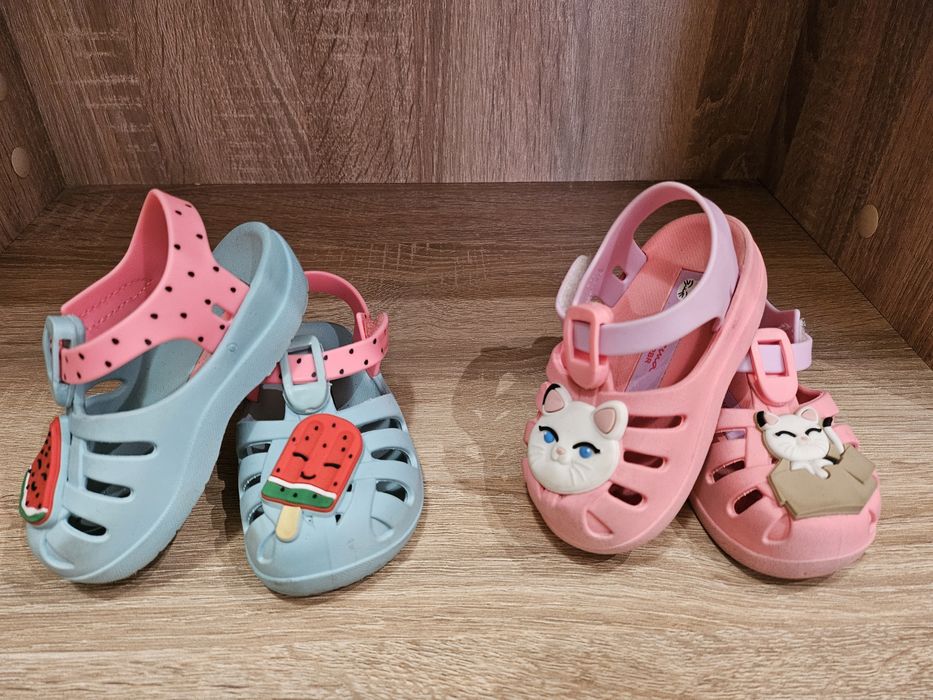 Детски обувки Ipanema сини и бежови