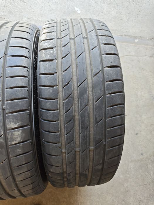 215/45/18 Kunho  Ecsta ps71