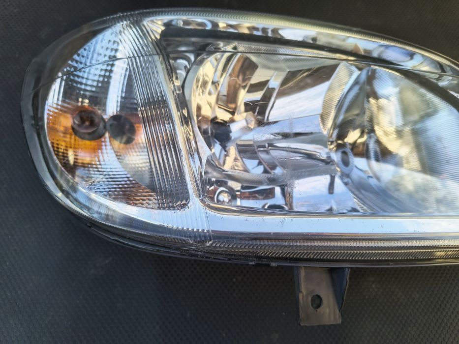 Far dreapta Mercedes sprinter 2006