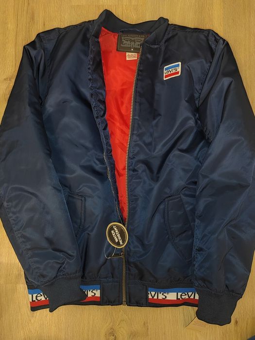 Geaca LEVI STRAUS adolescenți 13-15 ani sau S pentru adulți