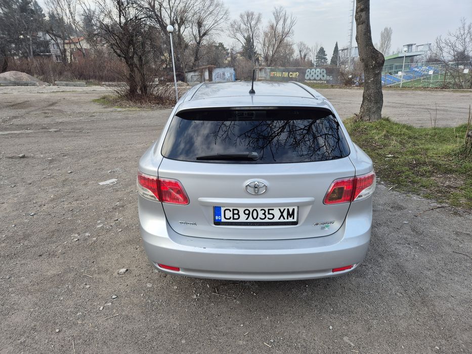 Тойота Avensis 2,2 D, 150 конски сили