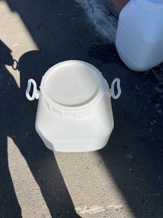 butoaie plastic 50 L