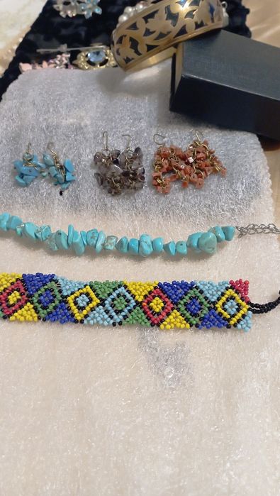 Браслеты и серьги