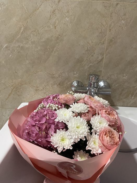 Продаю красивые свежие цветы