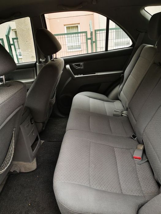 Kia Sorento  джип