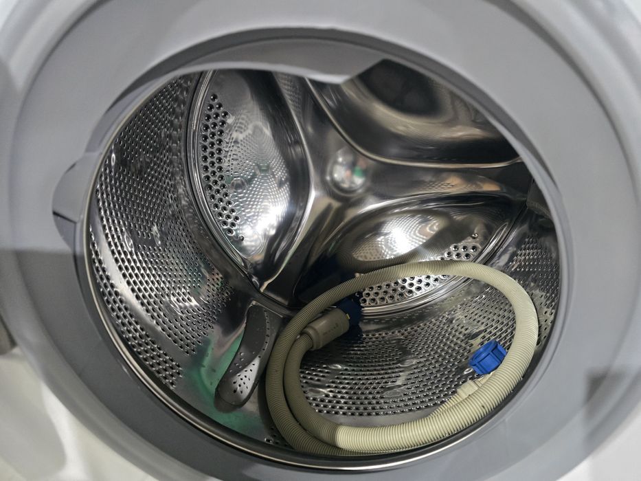 Инверторна пералня Хувър/Hoover 10 кг