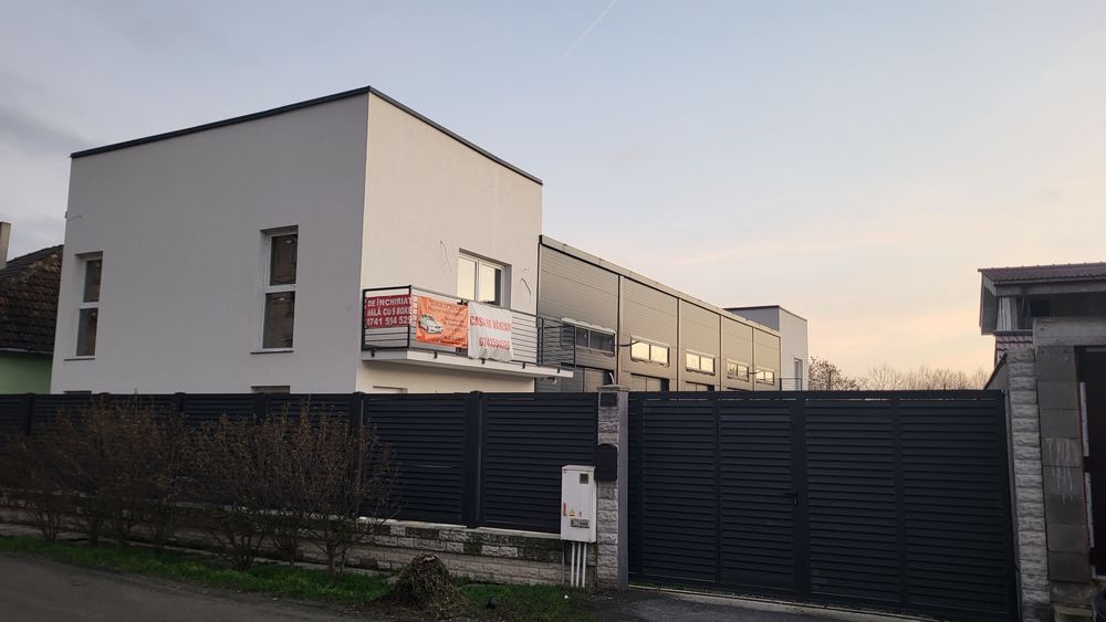 Vand /schimb/ Inchiriez  Case și garaje pe str Ion  Ghica 41c în 14Mai