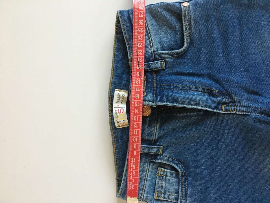 Дънки за момиче в синьо и черно