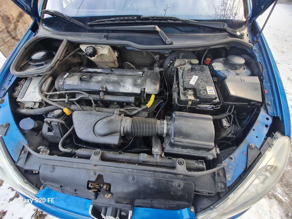 Peugeot 206 cc 2.0 benzină