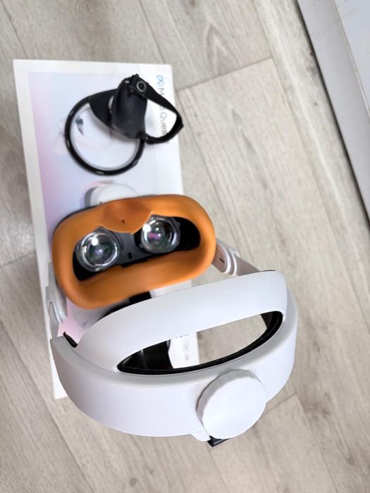 Очки виртуальной реальности Meta Quest 2