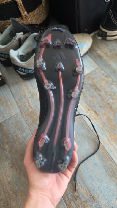 Vand ghete de fotbal F50 Pro purtate o  data. Stare 9.6/10