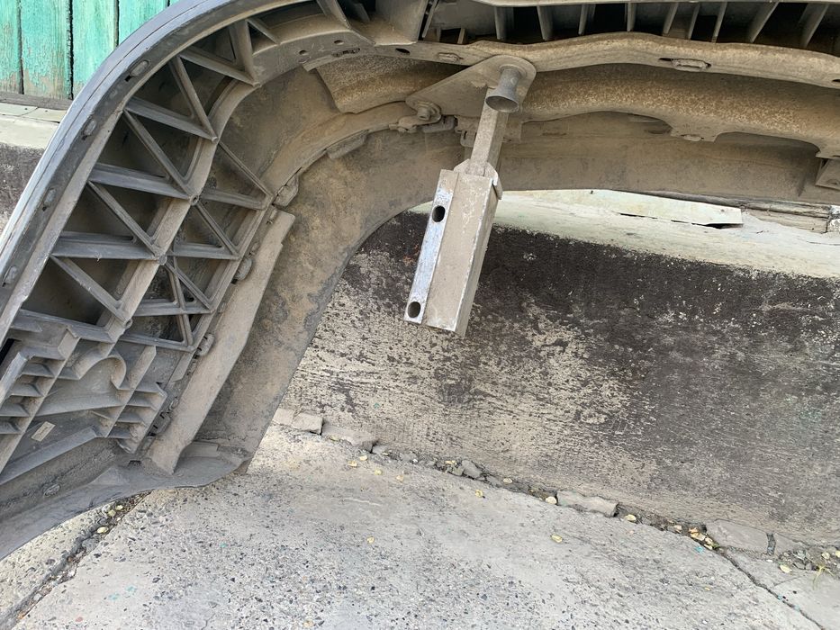 Audi a4 бампер задний в сборе с уселиьелем