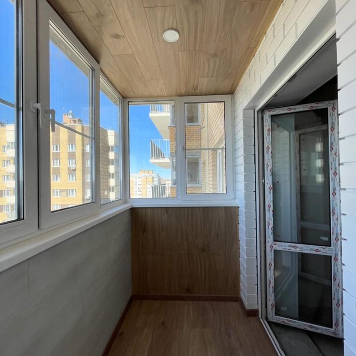 Ремонт балконов, отделка.