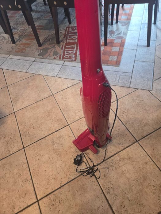 Прахосмукачка безкабелна Bosch serie 2