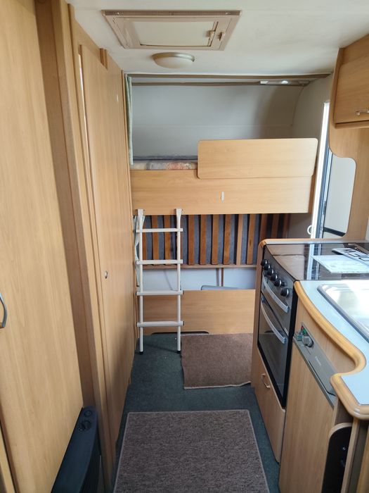 Rulota Lunar Zenith 4 persoane 855 kg înmatriculată