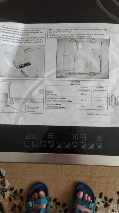 Варочная поверхность Hotpoint Ariston