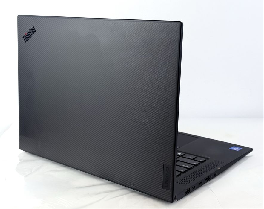 Lenovo ThinkPad P1 Gen 4 16' 4K i7-11850H 16RAM 512SSD T1200 4GB