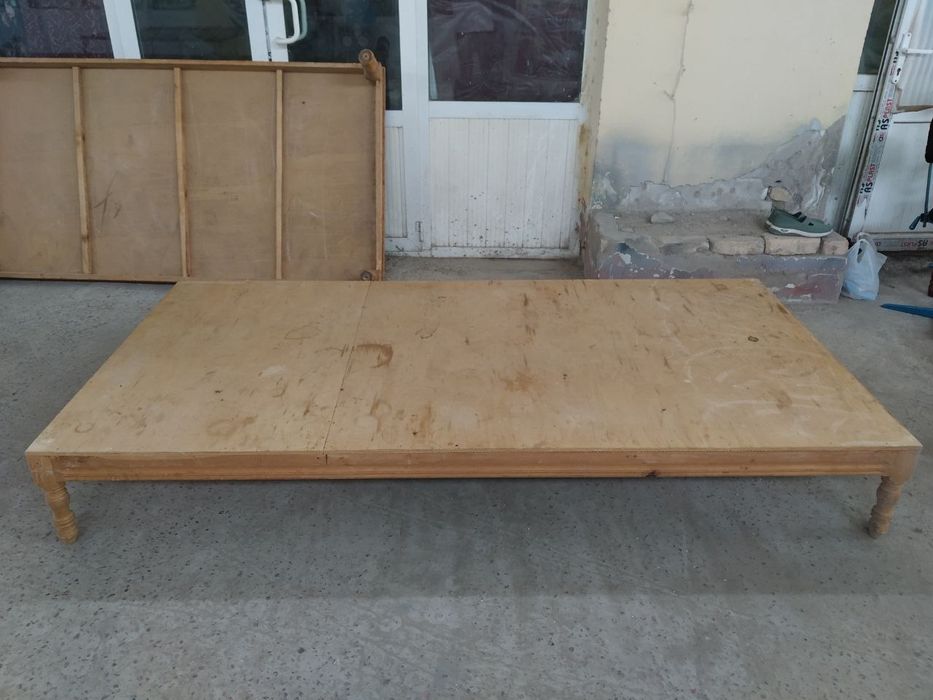 Стол сотиладииии