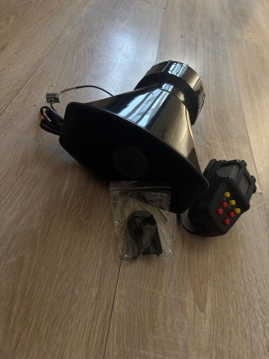 сирена с громкоговорителем