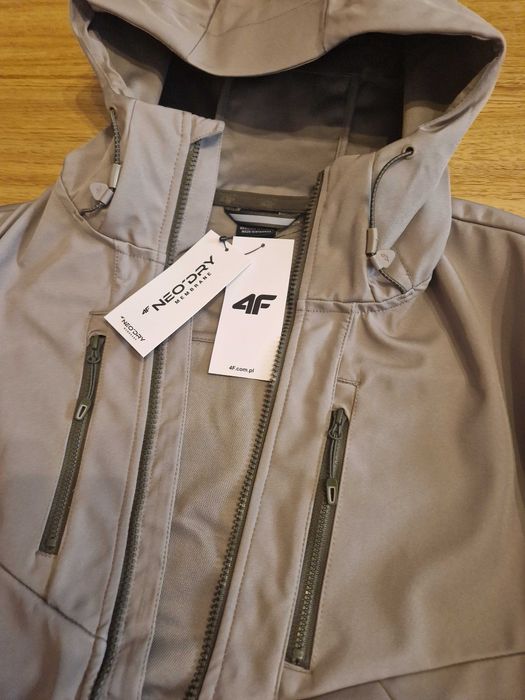 Geaca softshell 4F NeoDry 8k waterproog, ploaie, vant, masuri S si XXL