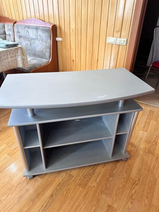 Тумбочка под телевизор