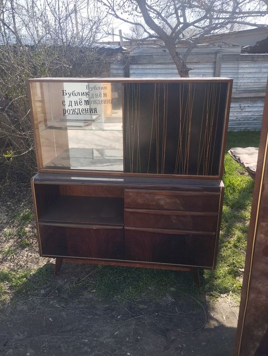 Шкафы советские продам