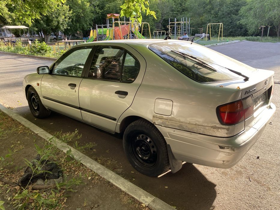 Nissan Primera p11
