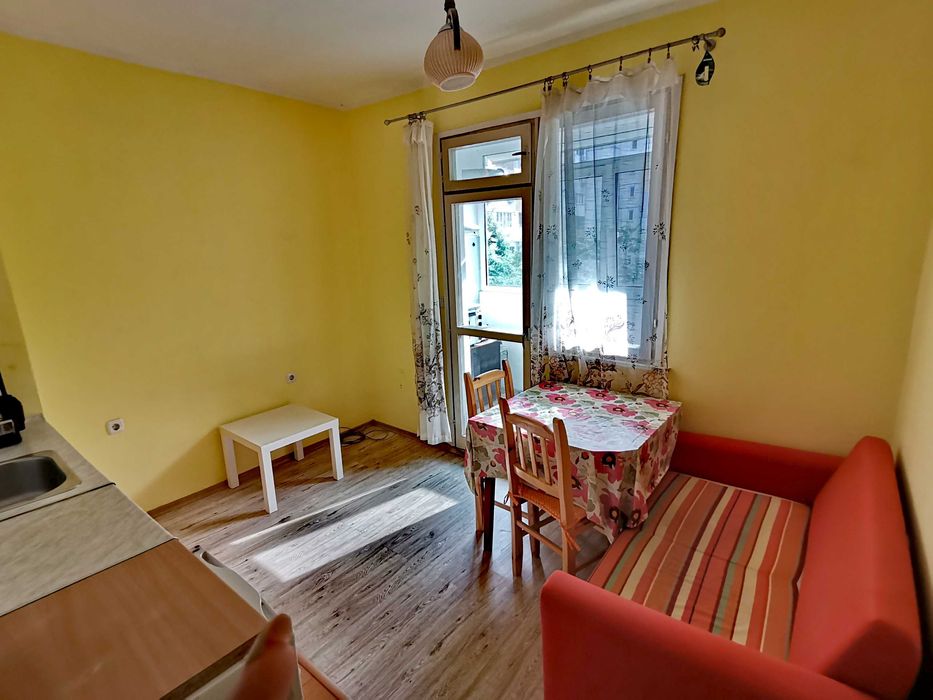 Дава се под наем Двустаен апартамент в Бургас, Братя Миладинови - 41 кв.м за 153 € - Снимка #4