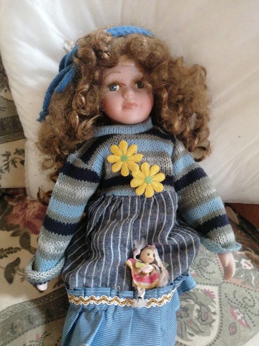 Порцеланови кукли