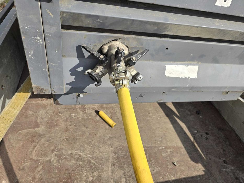 Inchiriez / inchiriere motocompresor aer 5 mc Atlas Copco XAS 97