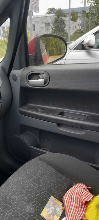 Mitsubishi colt,2011,99500km,recent înscris,euro5.
