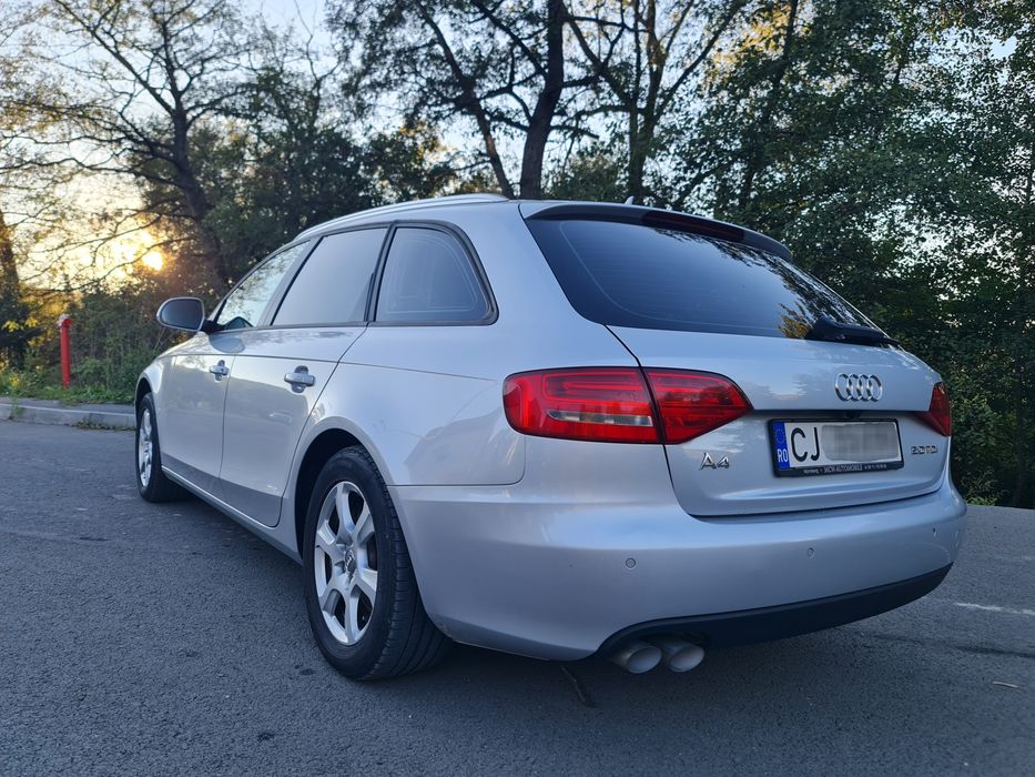 Audi A4 B8 Multitronic Xenon Faza lunga automata Alcantara navigatie