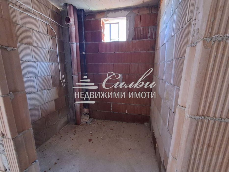 Тристаен апартамент Ново строителство- кв. Пожарна