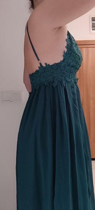 Рокля петролен цвят