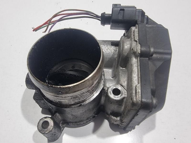 Clapeta acceleratie Volkswagen Passat B6 3C 03L128063E 2.0 tdi