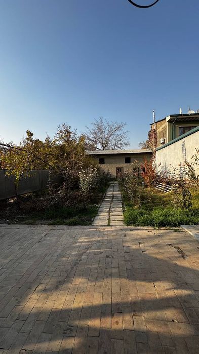 Срочно продаётся дом на земле площадью 4,5-соток