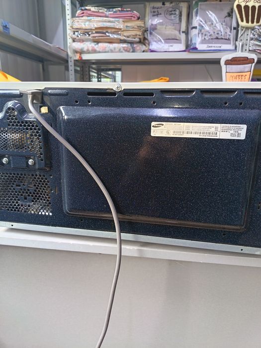 Продам микроволновку самсунг