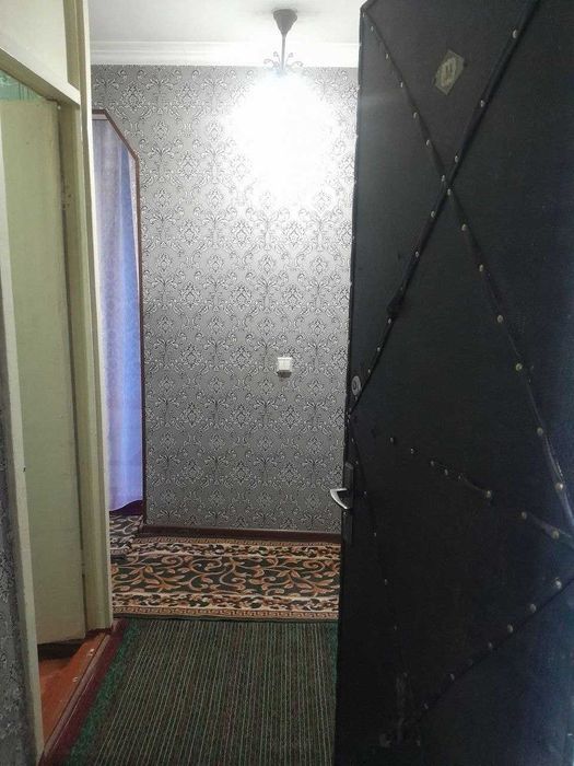 Uy sotiladi 2xonali