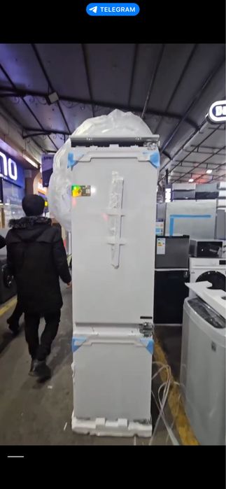 Холодильник встраиваемый HISENSE 2 метра