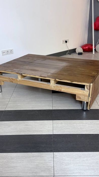 Подиум для педикбра дерево