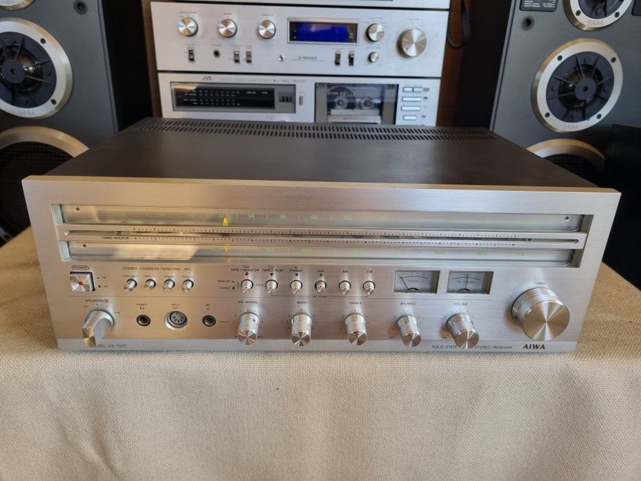 Receiver AIWA AX-7550. 33 watts/canal. Impecabil. Arad • OLX.ro