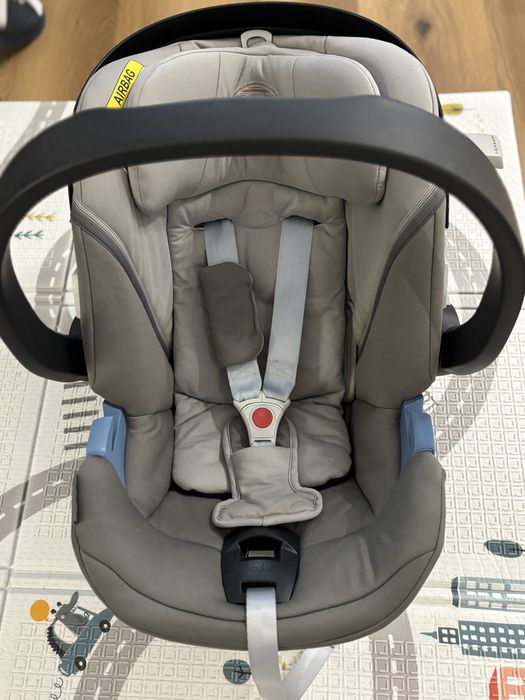 Cybex Aton 5 кошница за кола