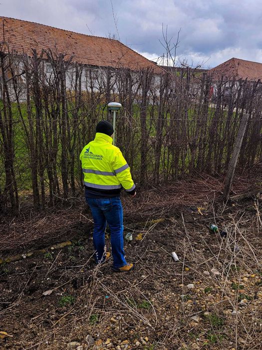 Topograf la pret corect