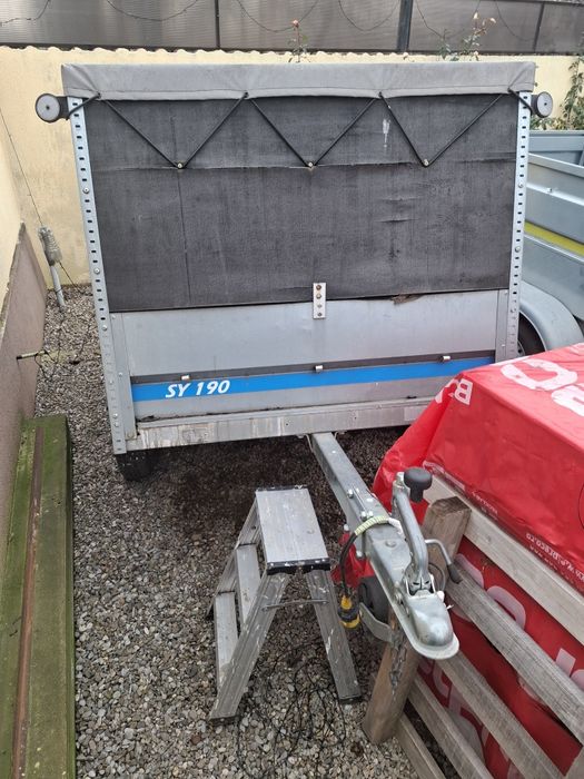 Vând remorca cu o osie 750kg