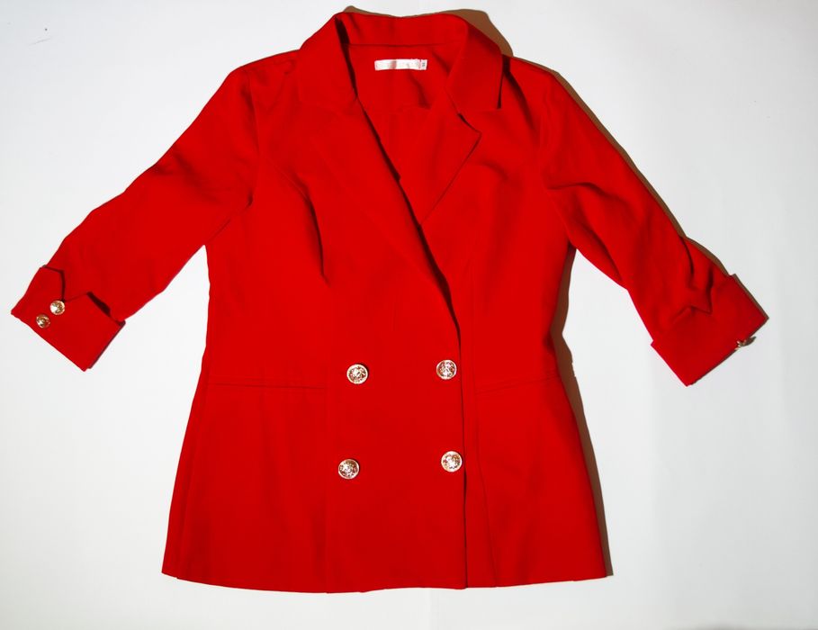 Брючный вечерний костюм красного цвета, 48 размер