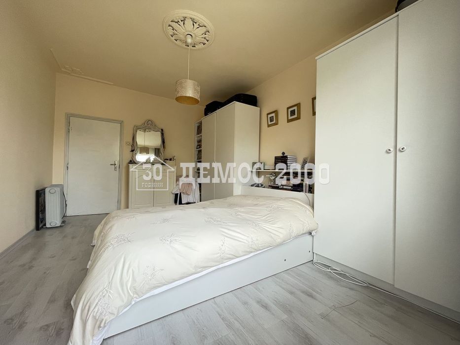 Продава се Тристаен апартамент в Варна, Базар Левски - 62 кв.м за 2775 €/кв.м - Снимка #5