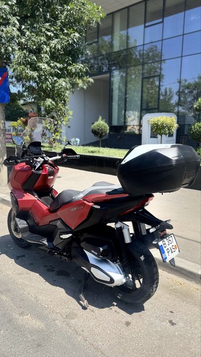 Honda ADV350 cu Smart Topcase inclus I Impecabil