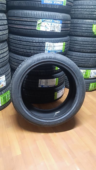 265/35ZR18+245/40ZR18   HAIDA