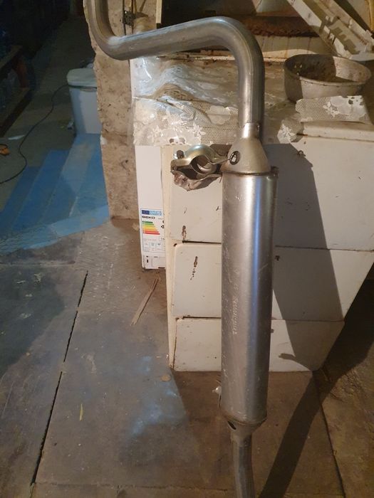 Резонатор новый  для ваз 2110 оригинал