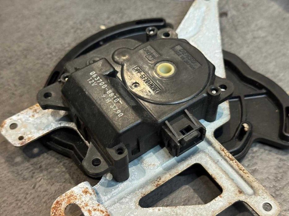 Сервопривода  Lexus RX330